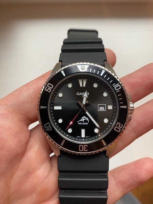 Кварцевые часы CASIO MDV-106-1A