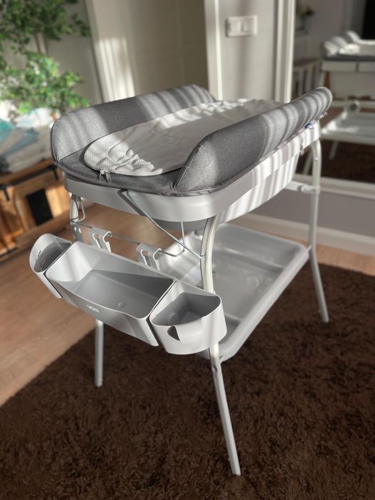 Vand masa de infasat Chicco 2 in 1