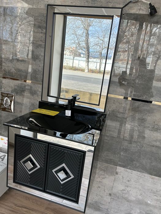 Комплект шкаф за баня