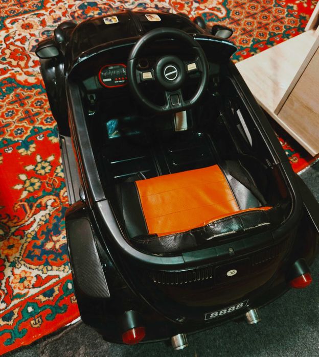 Продается детская электро машина