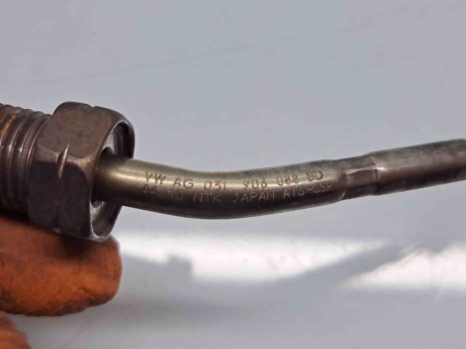 Senzor temperatura  Skoda Superb II (3T4) [Fabr 2008-2015] 03L906088B