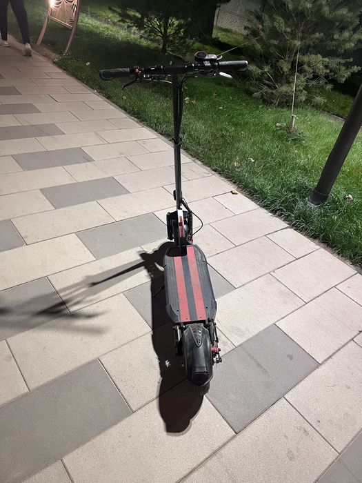 Продаю Электро самокат