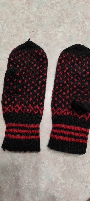 Варежки шерстяные, ручная вязка