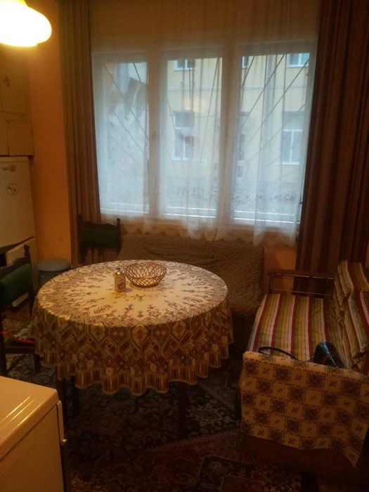 Дава се под наем Двустаен апартамент в Пловдив, Младежки Хълм - 65 кв.м за 295.8 € - Снимка #5