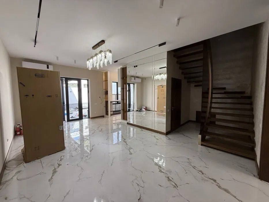 Сдается дом 4 комнаты, ориентир: улица Ивлиева, 2 сотки 300м²