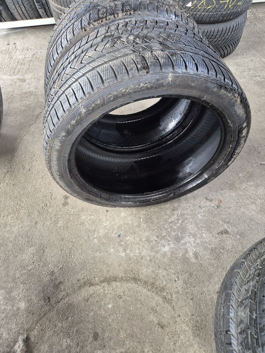 325/35R22 Pirelli
