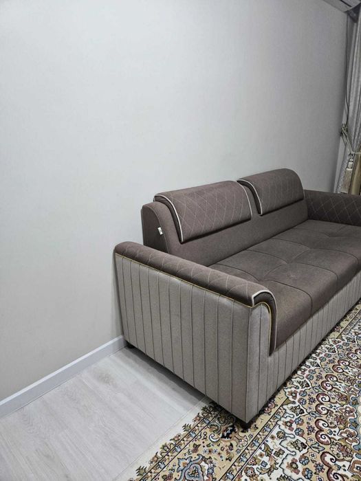 Шұғыл Әдемі Диван сатылады