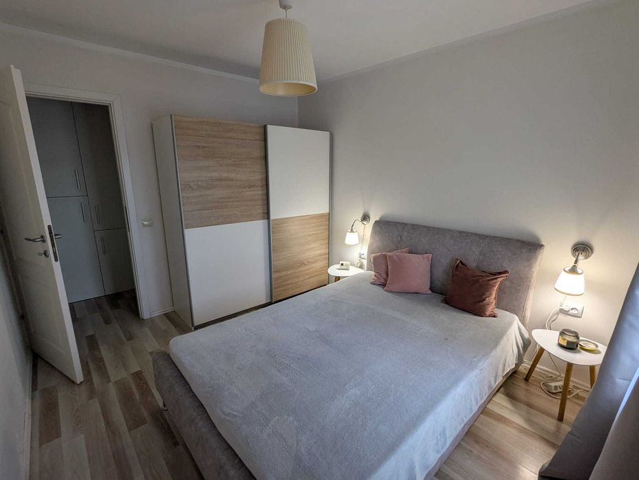 Apartamentul s-a inchiriat.