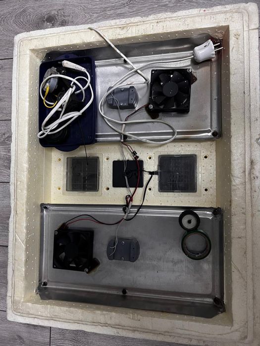 Инкубатор в хорошем состоянии