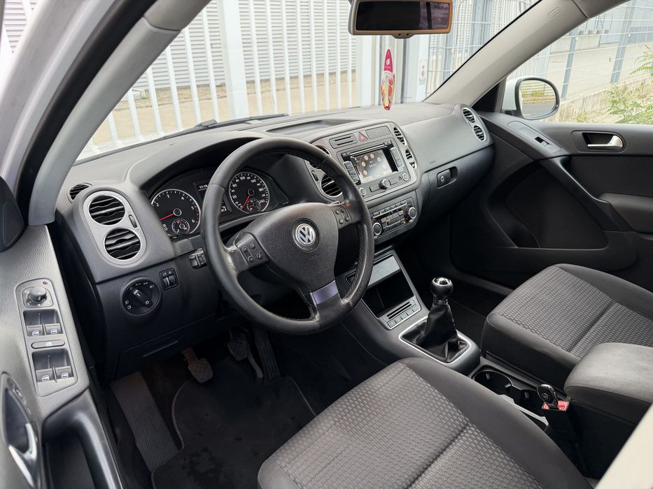 VOLKSWAGEN Tiguan 2010 — imagine 5