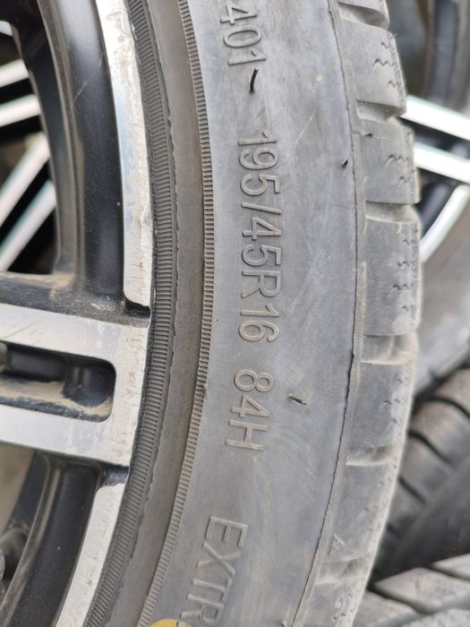 Продам диски с резиной