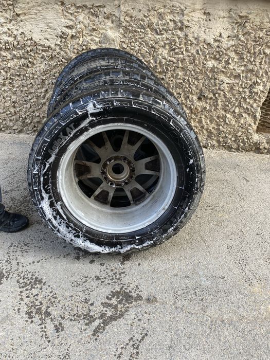 Продаю диски машину