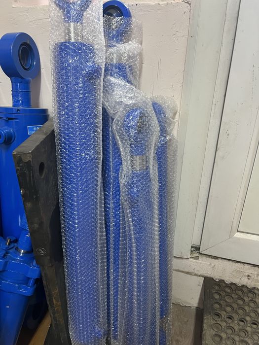 Гидроцилиндр Кун мал бол есть разные