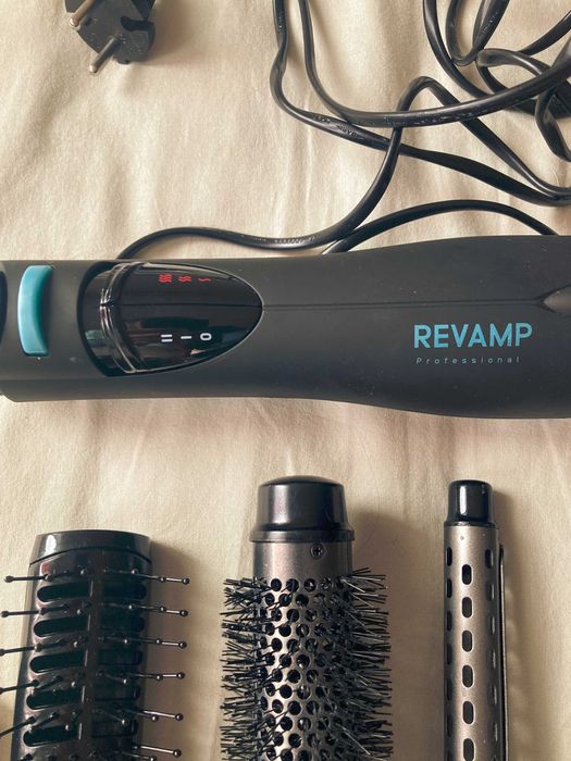 Четка за коса с топъл въздух Revamp DR-1200