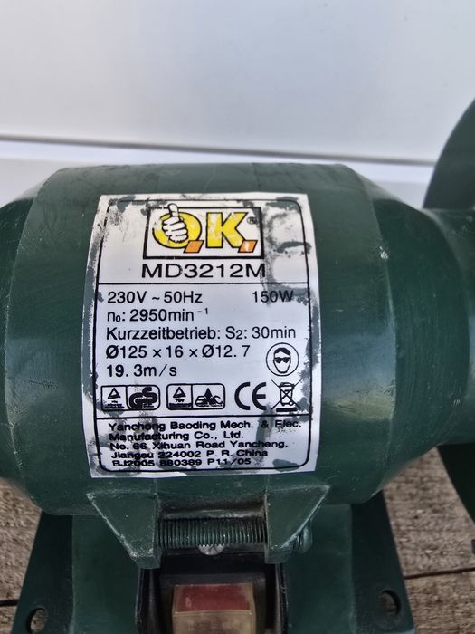 Polizor de banc foarte bu