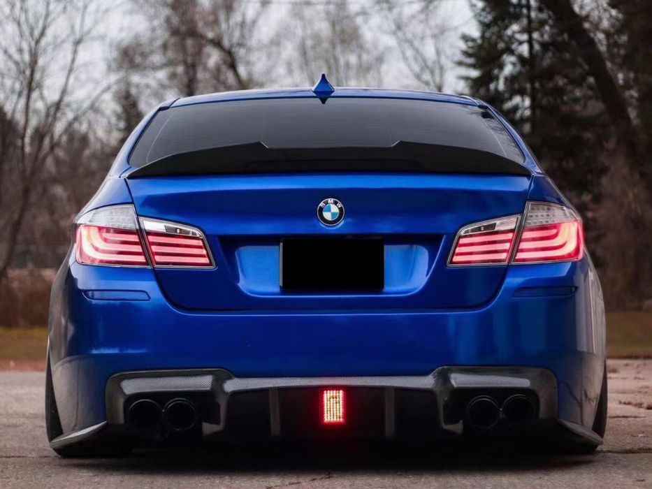 Difuzor ornament evacuare bara spate BMW F10 F11 stop frana F1