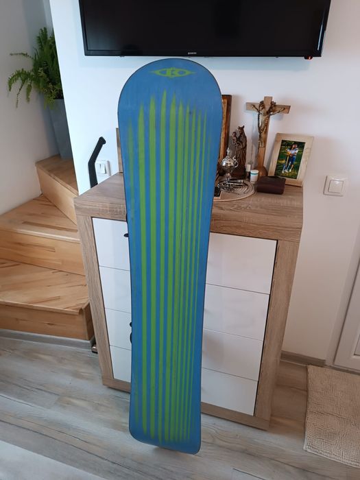 Vând placă de snowboard Killer Loop 148 cm