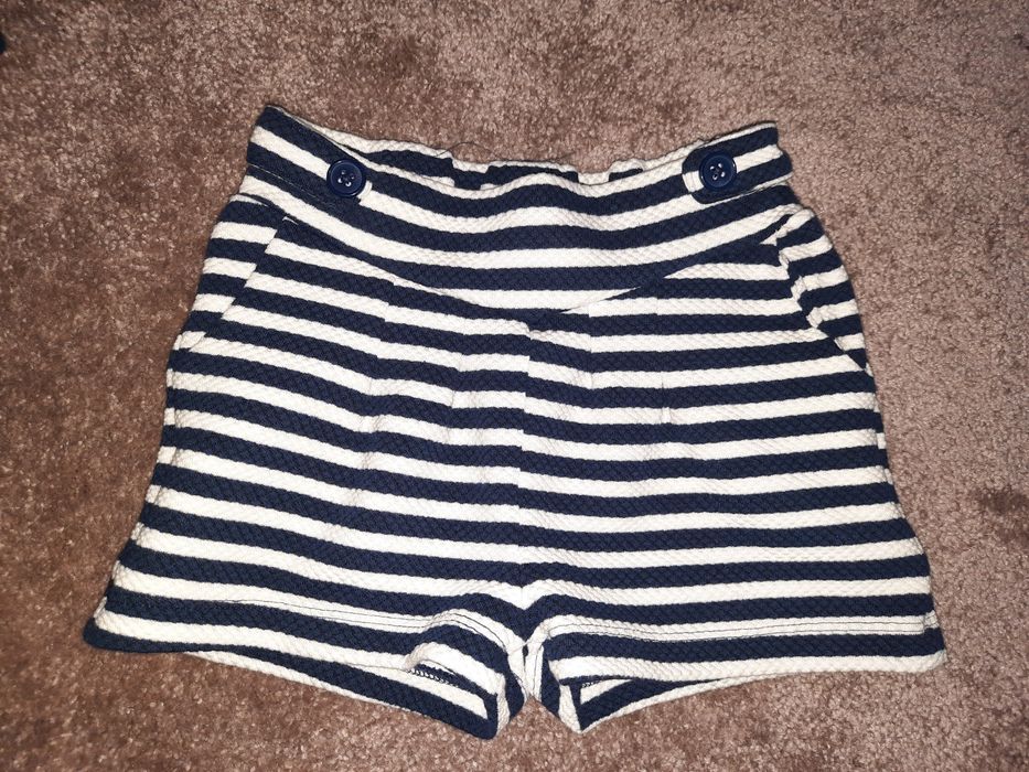 Костюм новый стильный весна-осень