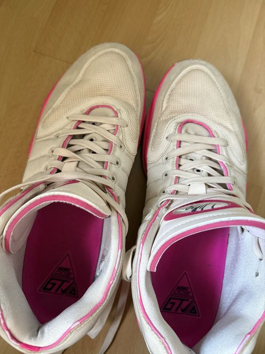 Nike Air Zoom G.T. Hustle 2 - розови 45 номер