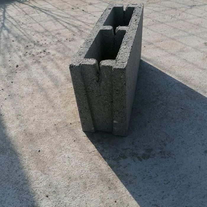 Vand bolțari vibropresati!!