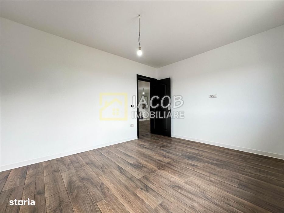 Case de vanzare Margineni, Bacau