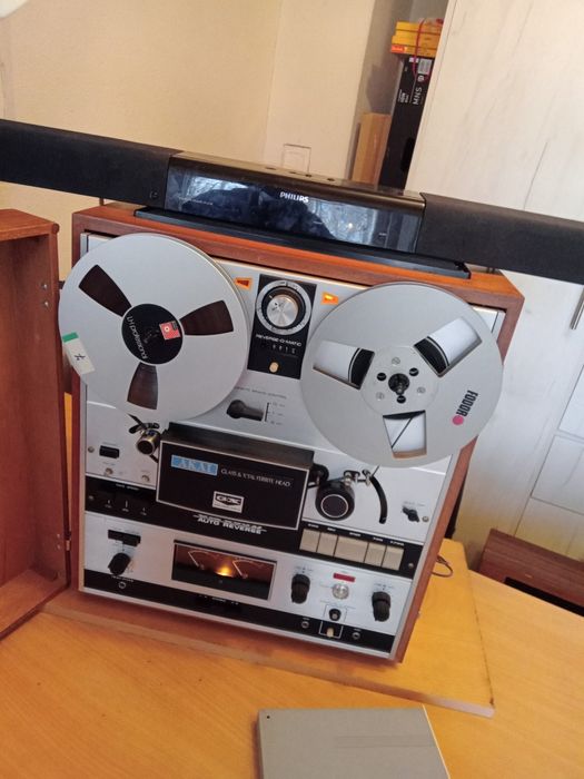 Magnetofon AKAI GX 365D ptofesional funcțional.posibilitate viteza 38