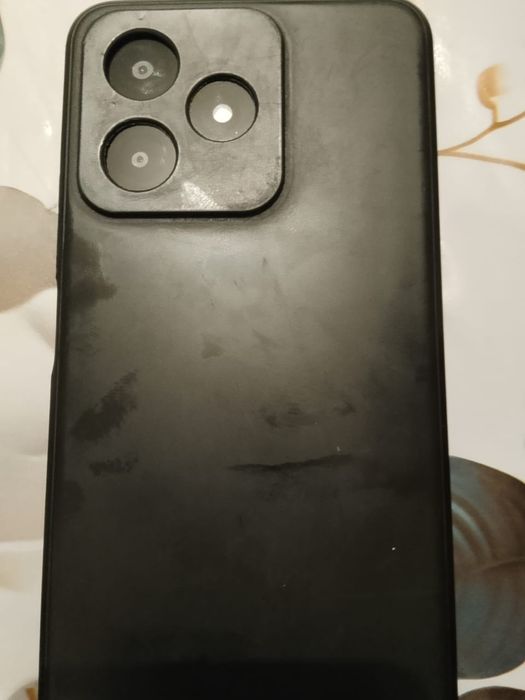 Продам телефон реалми в идеальном состоянии