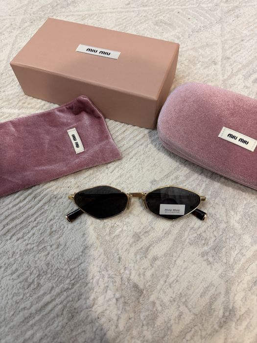 Очки Miu Miu 2026