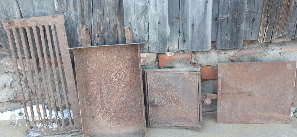 Дверцы и колосники для печки