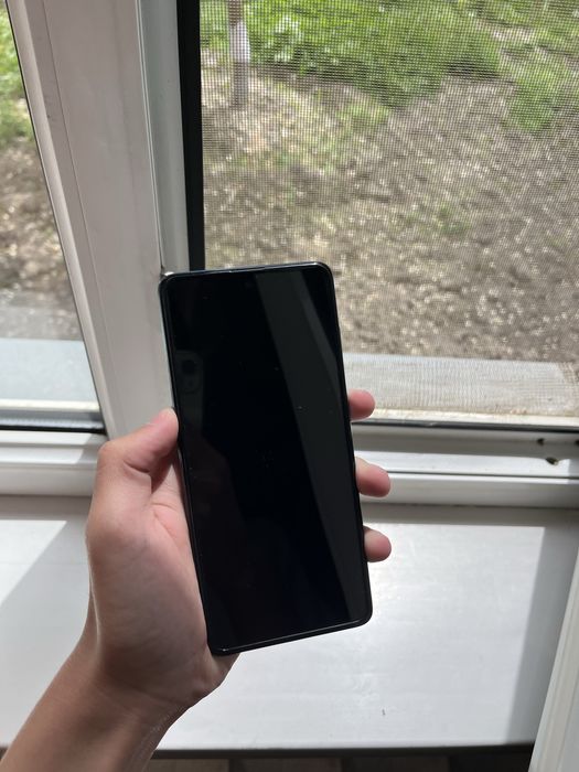 Продам Samsung a51