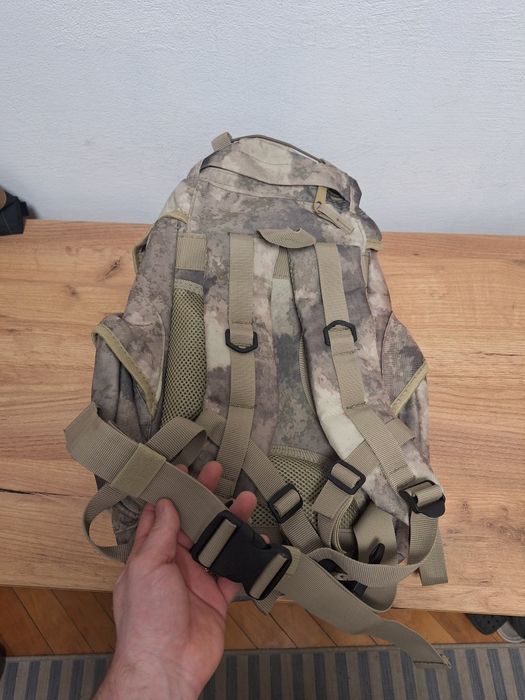 Rucsac camuflaj nou MFH Revon I 15 litri
