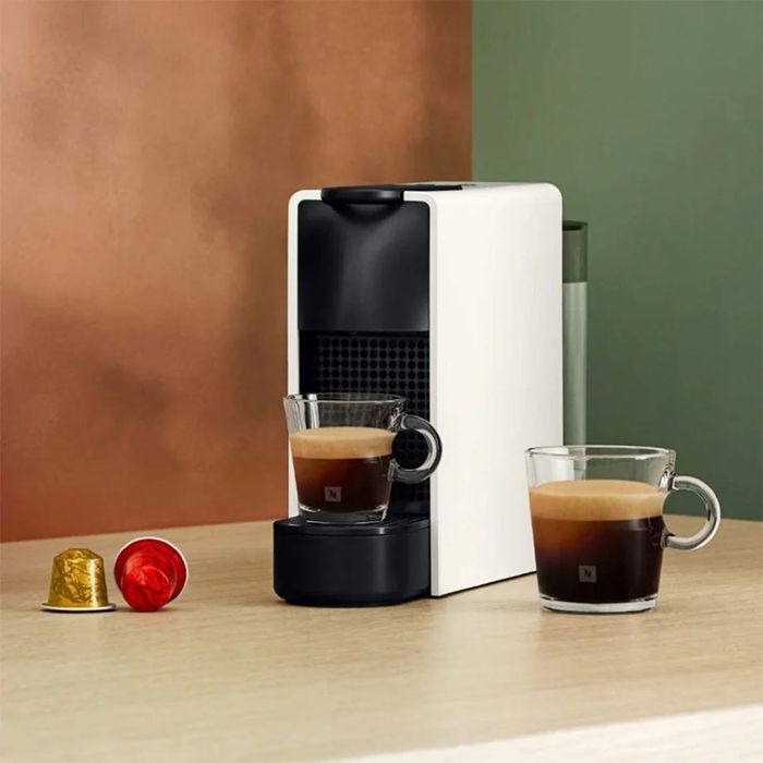 Nespresso Essenza mini кафемашина