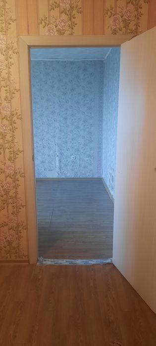 Продаю 1-комн квартиру  в Ботакаре