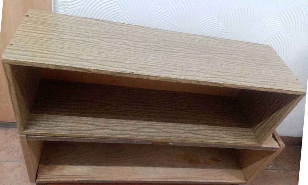 Открытые настенные навесные книжные полки из ЛДСП - 2 шт. (90 и 100см)