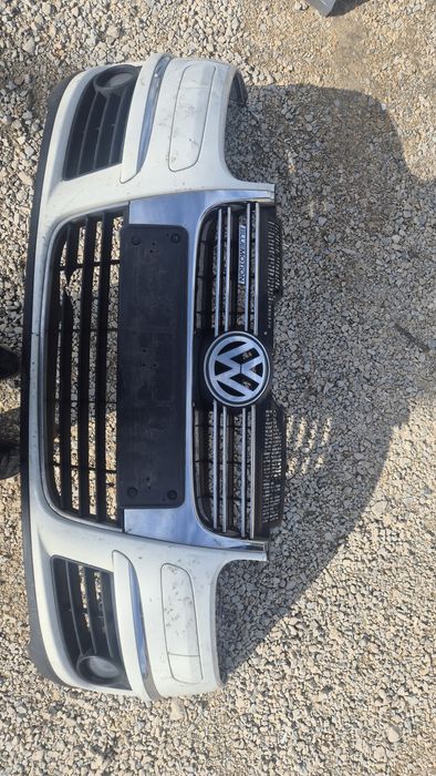 Оригинална предна броня за Голф 5 комби 2007- 2010
