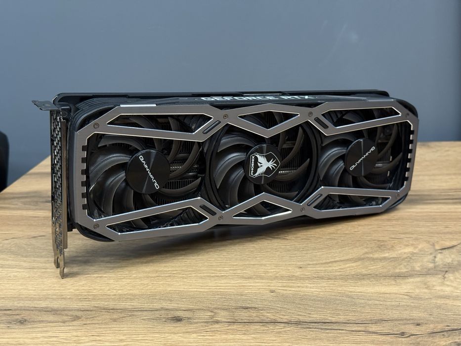 Продам Видеокарту Palit GeForce RTX 3070ti Phoenix.