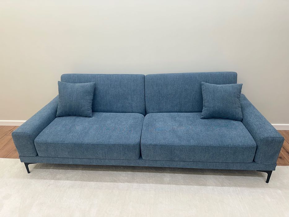 Диван новый для гостиной