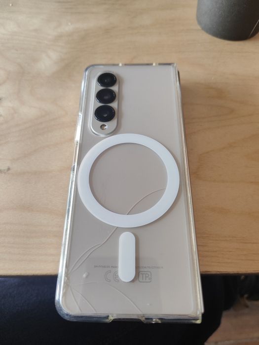 Продам Samsung z fuld 4 256