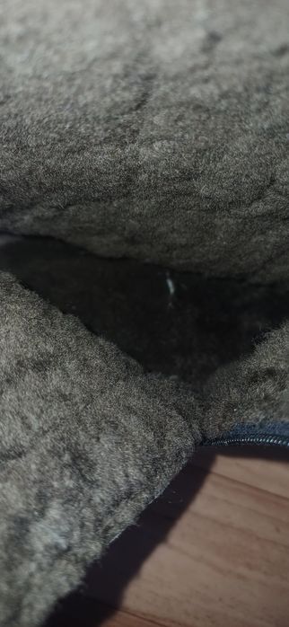 Продам сапоги новые.