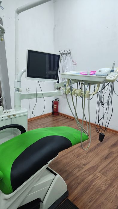 Продам стоматологическое кресло