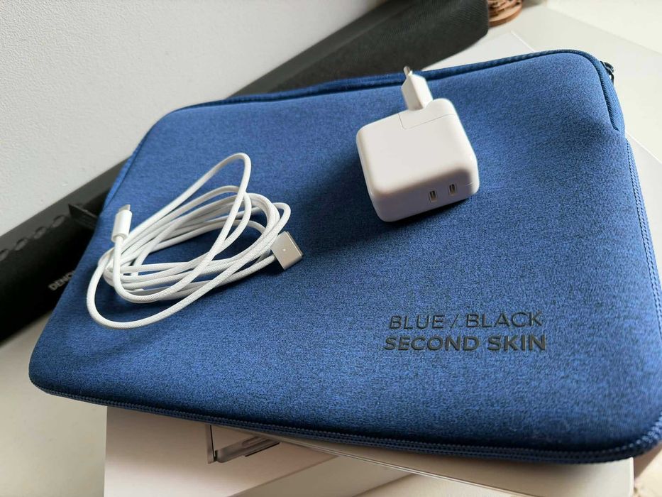 Лаптоп 2025 Apple MacBook Air 13, М4 10GPU/10CPU 24 RAM, 512GB SSD