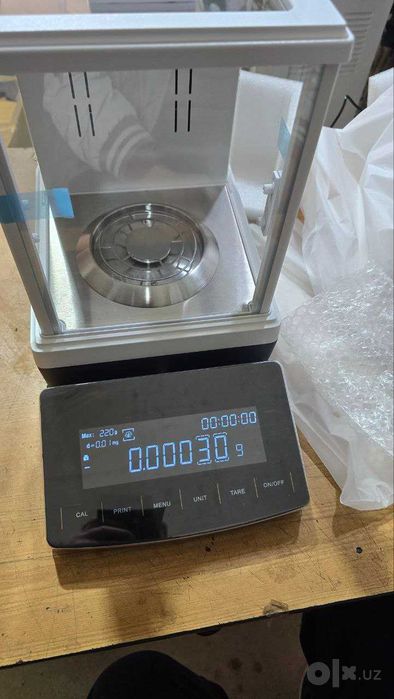 Компаратор веса d=0.00001g (0.01mg/220g)