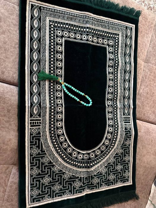 Жойнамаз и четки