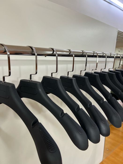 Продам плечики для одежды в ассортименте