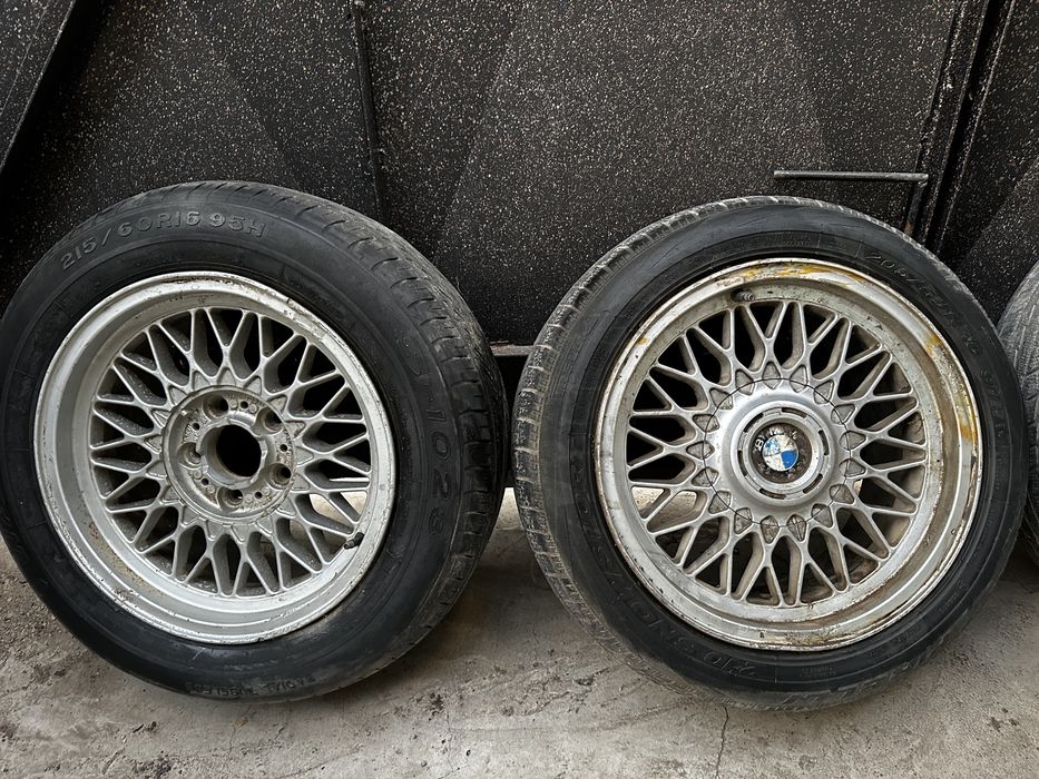 Продам 5 стиль R16 оригинал