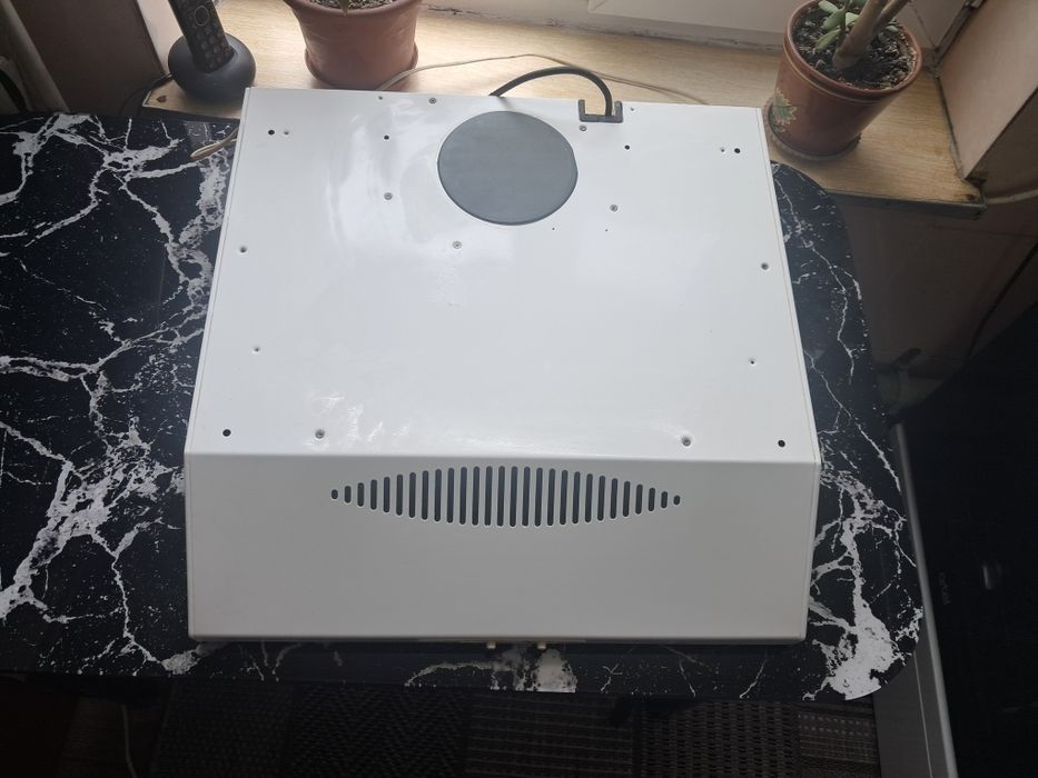 Продам вытяжку для кухни