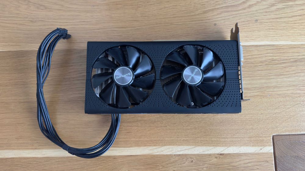 Видеокарта Sapphire 580x 8GB DDR5