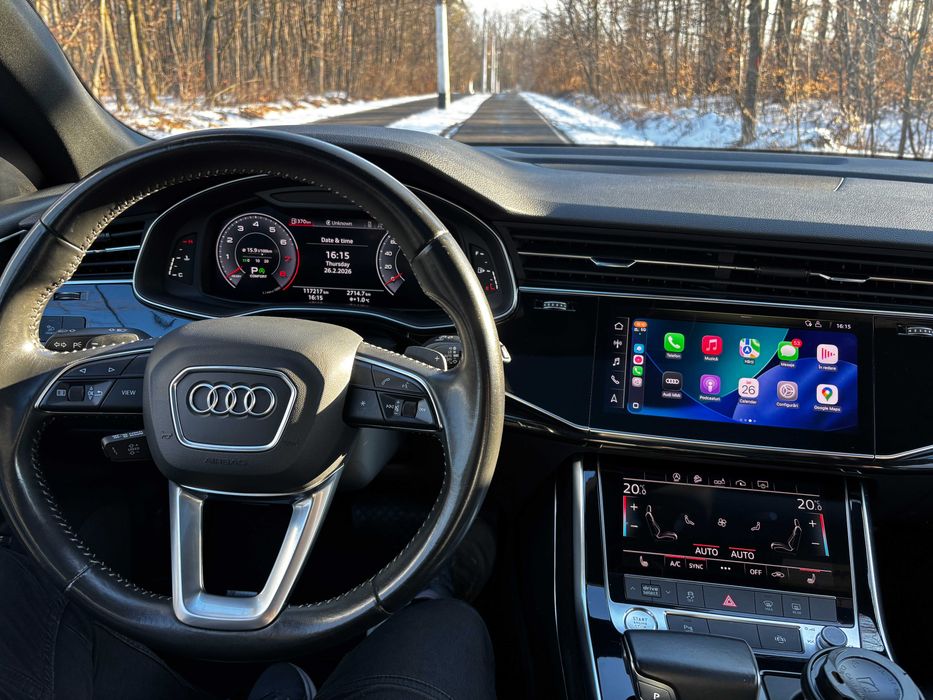 Audi Q8 55 TFSI quattro – Panoramic / Virtual Cockpit / Piele