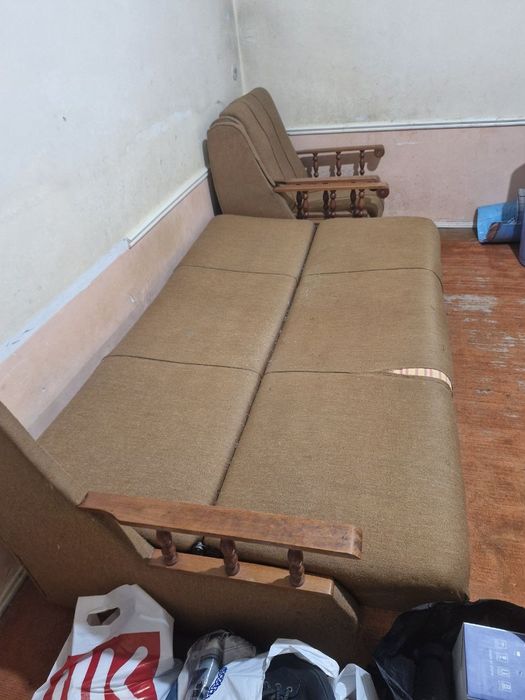 Диван раскладной и два кресла divan ochiladigan va 2 ta kreslo