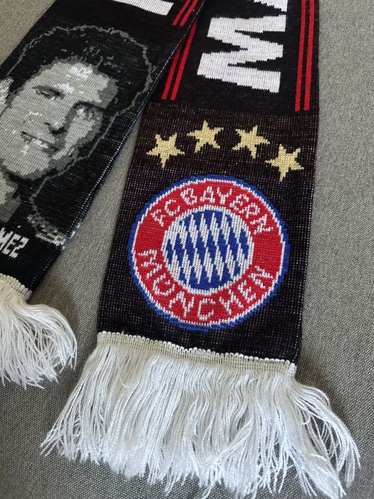 Fular Mario Gómez - Bayern Munich